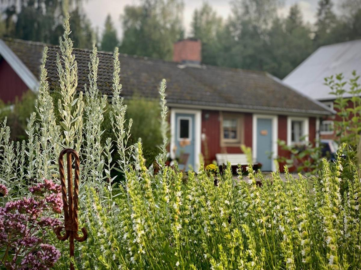 Ekologiska Fru Gran B&B I Tiveden Gardsjo Ngoại thất bức ảnh